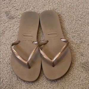 Havaianas size 39-40 gold Sandro